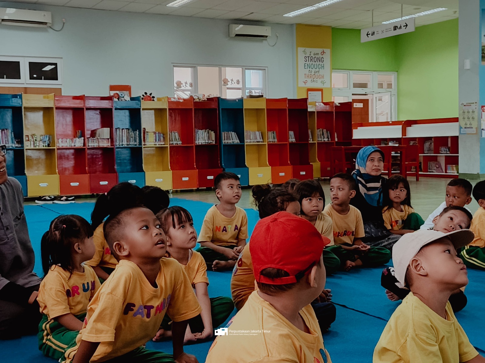 Wisata LiterAsyik Ke Perpustakaan Jakarta Timur Bersama PAUD Pertiwi